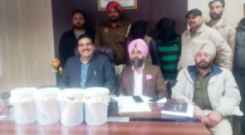 CI nabs two drug smugglers with Rs.20 crore heroin