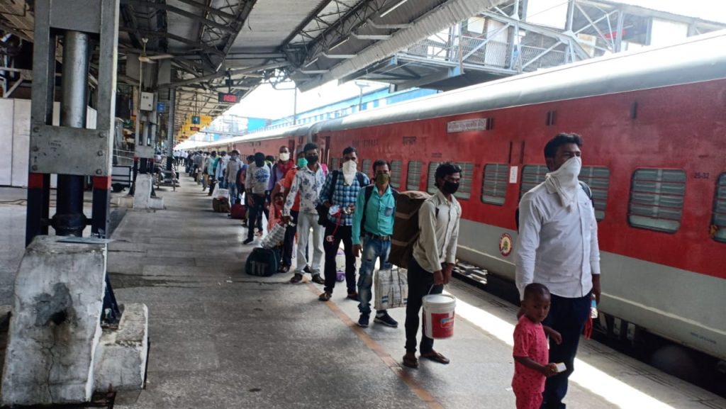 13 Shramik Special trains moved from Punjab with 15,000 migrant workers