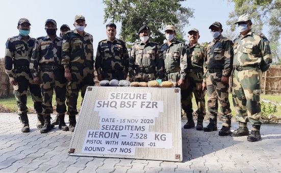 BSF 136 Bn seizes 7 kg heroin, pistol from Punjab International Border