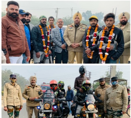 4 riders on 2 bikes from Kerala on culture exchange programme get warm welcome at Ferozepur