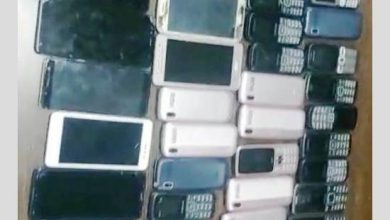 Police busts loot syndicate, 6 arrested with 100 mobiles