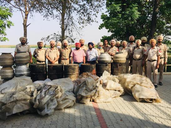28,000 ltrs ‘lahan’ recovered in Beas and Sutlej enclave, destroyed to avoid its misuse
