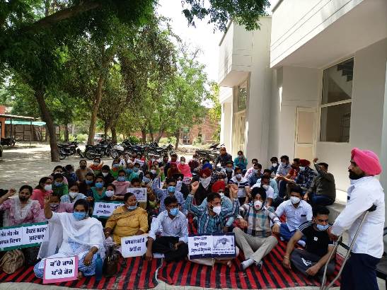 Salary hike demand: NHM employees stop working, threaten for indefinite strike