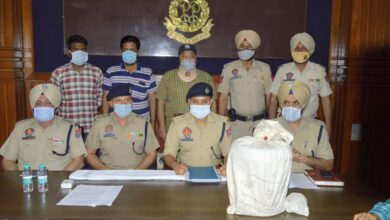 Narcotic Cell arrests two drug-peddlers with 7.114 kg heroin