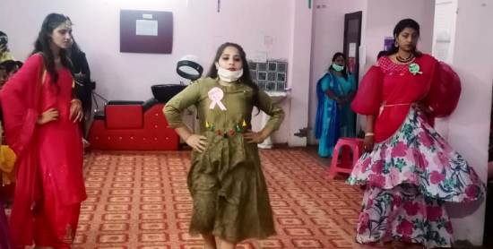 Under DAY-NULM, Punjab Skilled Development Mission, students organize Fashion Show