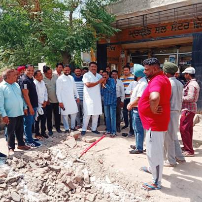 Rohit Grover, President, Municipal Council starts Rs.5.88 cr Sewerage Project in Ferozepur