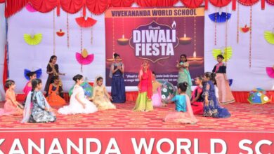 विवेकानंद वर्ल्ड स्कूल विद्यार्थियों ने अपनी कला के प्रदर्शन से स्कूल प्रांगण में  "दिवाली फिएस्टा  - 2021" के आयोजन में लगाए चार चाँद 