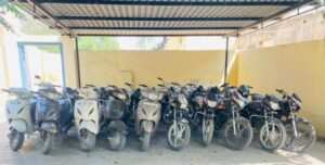 Bike lifters gang busted, one held with 'master-keys', 25 two-wheelers seized