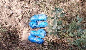 BSF apprehends three farmers, recovers heroin packets
