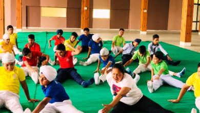 शांति विद्या मंदिर में इंटरनेशनल योगा दिवस मनाया गया