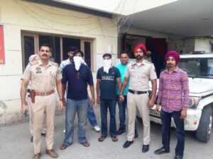 Ferozepur police nab two drug pushers, seize heroin, pistol