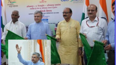 रेलमंत्री अश्विनी वैष्‍णव ने आज नई दिल्‍ली–सहारनपुर रेल सेक्‍शन का विंडो निरीक्षण किया