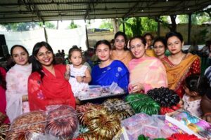 DC Ferozepur joins Tiyan Da Mela with her one-year-old daughter held at Old Age Home 
