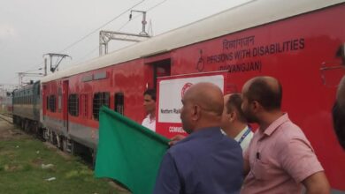 उत्तर रेलवे के फिरोजपुर मंडल ने जोन की पहली पार्सल कार्गो एक्सप्रेस ट्रेन को आज  हरी झंडी दिखाकर रवाना किया