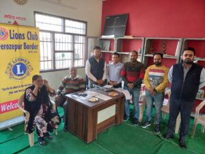 Lions Club, Ferozepur Border organizes Chakshu Camp