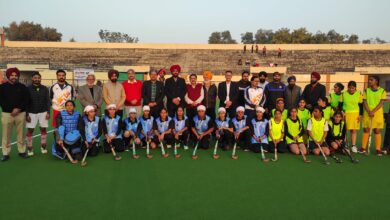 डिस्ट्रिक हॉकी चैम्पियनशिप में गल्र्स में साहिबजादा अजीत सिंह अकैडमी और ब्वॉयज में बाबा शेरशाहवली हॉकी अकैडमी ने जीता मैच