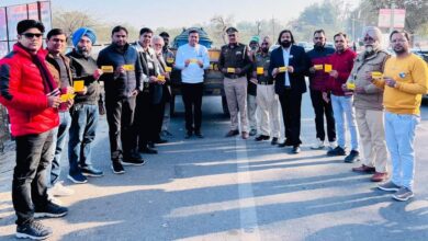 Under Road Safety Week celebrations, Mayank Foundation fixes 500 reflectors (See Pics)