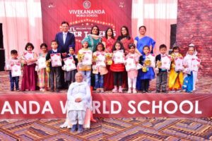 विवेकानंद वर्ल्ड स्कूल फिरोजपुर मैं नन्हे मुन्ने विद्यार्थियों ने लिटिल सुपर टैलेंट 2023 का आयोजन किया