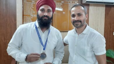 उत्तर रेलवे ने जयपुर में 15वीं आल इंडिया इंटर रेलवे हैंडबॉल चैंपियनशिप में फिरोज़पुर के पालविंदर सिंह के योगदान द्वारा गोल्ड मैडल जीता