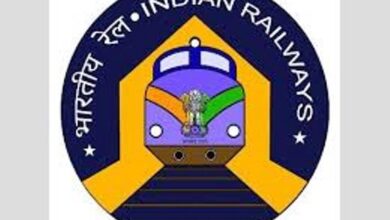 आगामी त्यौिहारों के मद्देनज़र रेलवे द्वारा त्यौ हार स्पे शल रेलगाड़ियों का संचाल