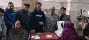 रोटरी क्लब फिरोजपुर छावनी द्वारा आंखो का चैकअप और निशुल्क ऐनको का कैंप लगाया