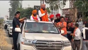 BJP candidate Rana Sodhi holds roadshow in Ferozepur