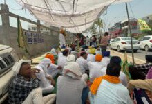 Farmers hold protest in front of houses of BJP candidates in Punjab