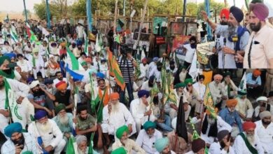 Farmers heading towards Patiala to ask questions to PM, stopped at Toll Plaza, to continue protest at Shambhu border