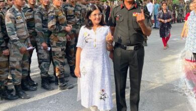 Army personnel show enthusiasm to become a part of festival of democracy in Ferozepur