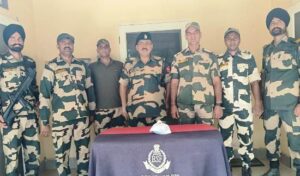 BSF recovers heroin from farming field adjacent to Indo-Pak border in Ferozepur