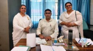 Brahma Kumaris Celebrate Raksha Bandhan with School Teachers and Doctors in Ferozepur