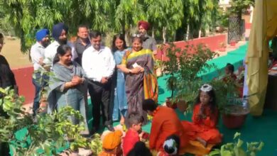 शांति विद्या मंदिर में किया गया कन्या पूजन और मनाया गया दशहरा