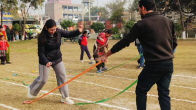 एक्टिव फैमिली हैप्यर टूगेदर का संदेश देते द फैमिली स्पोर्टस फैस्ट का आयोजन