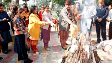 देव समाज कॉलेज फॉर वूमेन फिरोजपुर ने मनाया लोहड़ी का त्योहार