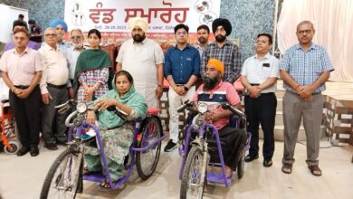ਵਿਧਾਇਕ ਰਣਬੀਰ ਭੁੱਲਰ ਤੇ ਸਹਾਇਕ ਕਮਿਸ਼ਨਰ ਹਰਜੋਤ ਕੌਰ ਵੱਲੋਂ ਦਿਵਿਆਂਗਜਨਾਂ ਤੇ ਬਜ਼ੁਰਗਾਂ ਨੂੰ ਮੁਫ਼ਤ ਬਨਾਵਟੀ ਅੰਗ ਅਤੇ ਉਪਕਰਨਾਂ ਦੀ ਕੀਤੀ ਗਈ ਵੰਡ