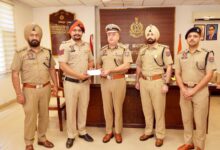 ਡੀ ਆਈ ਜੀ ਫਿਰੋਜ਼ਪੁਰ ਰੇਂਜ ਵਲੋਂ ਹੌਲਦਾਰ ਸੁੱਖਜੰਟ ਸਿੰਘ ਭੁੱਲਰ ਸਨਮਾਨਤ 