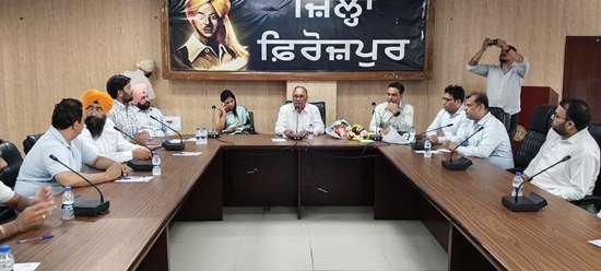 ਪੰਜਾਬ ਸਰਕਾਰ ਵਪਾਰੀਆਂ ਤੇ ਕਾਰੋਬਾਰੀਆਂ ਨੂੰ ਮੁਹੱਈਆ ਕਰਵਾ ਰਹੀ ਹੈ ਅਨੁਕੂਲ ਮਾਹੌਲ: ਚੇਅਰਮੈਨ ਅਨਿਲ ਠਾਕੁਰ