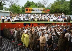 ਏਕਤਾ ਸ਼ਕਤੀ: ਭਾਰਤੀ ਫੌਜ ਨੇ ਫਿਰੋਜ਼ਪੁਰ ਜ਼ਿਲ੍ਹੇ ਵਿੱਚ ਸਿਵਲ ਪ੍ਰਸ਼ਾਸਨ ਅਤੇ ਆਮ ਲੋਕਾਂ ਦੇ ਅਨਮੋਲ ਸਹਿਯੋਗ ਲਈ ਧੰਨਵਾਦ ਕੀਤਾ