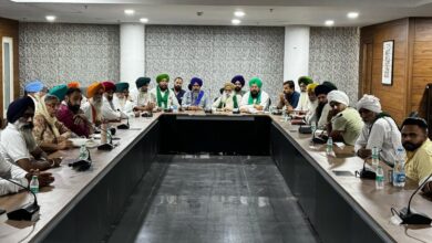 ਚੰਡੀਗੜ੍ਹ ਵਿੱਚ ਕਿਸਾਨ ਮਜ਼ਦੂਰ ਮੋਰਚਾ ਅਤੇ ਐਸ ਕੇ ਐਮ ਗੈਰ ਰਾਜਨੀਤਿਕ ਦੀ ਮੀਟਿੰਗ, 6 ਮਈ ਨੂੰ ਸ਼ੰਭੂ ਥਾਣੇ ਦਾ ਹੋਵੇਗਾ ਘਿਰਾਓ