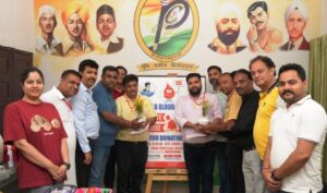 ਵਿਸ਼ਵ ਖੂਨਦਾਨ ਦਿਵਸ 'ਤੇ 53 ਖੂਨਦਾਨੀਆਂ ਵਿੱਚ ਪਤੀ-ਪਤਨੀ ਅਤੇ ਪਿਤਾ-ਧੀ ਦੀ ਜੋੜੀ ਸ਼ਾਮਲ