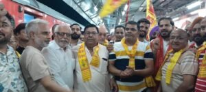 वर्षो पुरानी मांग हुई पूरी, फिरोजपुर से हरिद्वार ट्रेन को हीरा सोढ़ी और संतो ने दिखाई हरी झंडी, जयकारो से गूंजा रेलवे स्टेशन