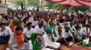 ਕੈਪੀਟਲ ਸਮਾਲ ਫਾਈਨੈਂਸ ਬੈਂਕ ਵਿੱਚ ਕਰਜ਼ਾ ਘੁਟਾਲਾ, 4 ਖਿਲਾਫ਼ ਮਾਮਲਾ ਦਰਜ ਕੈਪੀਟਲ ਸਮਾਲ ਫਾਈਨੈਂਸ ਬੈਂਕ ਵਿੱਚ ਕਰਜ਼ਾ ਘੁਟਾਲਾ, 4 ਖਿਲਾਫ਼ ਮਾਮਲਾ ਦਰਜ