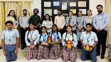 जनसंख्या विस्फोट पर डीसीएम इंटरनैशनल स्कूल में वाद-विवाद प्रतियोगिता का आयोजन जनसंख्या विस्फोट पर डीसीएम इंटरनैशनल स्कूल में वाद-विवाद प्रतियोगिता का आयोजन