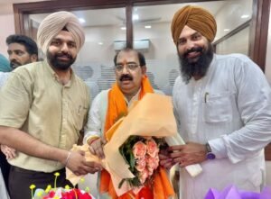 ਅਸ਼ਵਨੀ ਸ਼ਰਮਾ ਨੂੰ ਪੰਜਾਬ ਭਾਜਪਾ ਦਾ ਕਾਰਜਕਾਰੀ ਪ੍ਰਧਾਨ ਨੂੰ ਹਰਿੰਦਰ ਸਿੰਘ ਕੁੱਲ ਨੇ ਦਿੱਤੀ ਵਧਾਈ ਅਸ਼ਵਨੀ ਸ਼ਰਮਾ ਨੂੰ ਪੰਜਾਬ ਭਾਜਪਾ ਦਾ ਕਾਰਜਕਾਰੀ ਪ੍ਰਧਾਨ ਨੂੰ ਹਰਿੰਦਰ ਸਿੰਘ ਕੁੱਲ ਨੇ ਦਿੱਤੀ ਵਧਾਈ