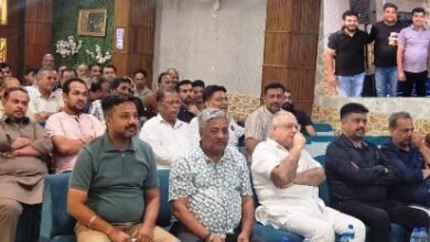 छावनी शॉपकीपर यूनियन का ऐलान - अमेज़ॉन और फ्लिपकार्ट का करेंगे बहिष्कार छावनी शॉपकीपर यूनियन का ऐलान - अमेज़ॉन और फ्लिपकार्ट का करेंगे बहिष्कार