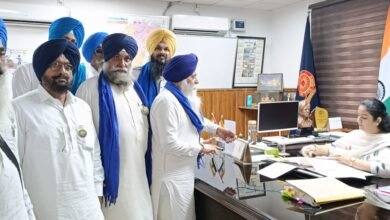 ਕਿਸਾਨ ਮਜ਼ਦੂਰ ਜਥੇਬੰਦੀ ਵੱਲੋਂ 14 ਜੁਲਾਈ ਨੂੰ ਬਿਜਲੀ ਦੇ ਨਿੱਜੀਕਰਨ ਵਿਰੁੱਧ ਲੱਗਣ ਵਾਲੇ ਧਰਨੇ ਸੰਬੰਧੀ ਪ੍ਰਸ਼ਾਸਨਿਕ ਅਧਿਕਾਰੀਆਂ ਨੂੰ ਸੌਂਪੇ ਮੰਗ ਪੱਤਰ