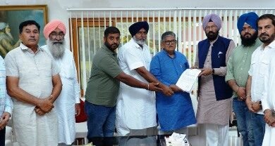 ਭਾਜਪਾ ਆਗੂ ਰਾਣਾ ਸੋਢੀ ਨੇ ਅੰਮ੍ਰਿਤਪਾਲ ਦੇ ਪਰਿਵਾਰ ਦੀ ਪਾਕਿਸਤਾਨ ਵਾਪਸੀ ਦੀ ਮੰਗ ਲਈ ਰਾਜਪਾਲ ਨਾਲ ਮੀਟਿੰਗ ਕਰਵਾਈ