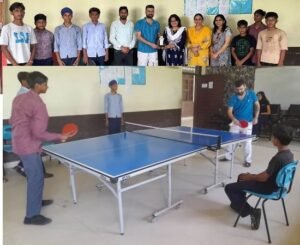 ਰਾਸ਼ਟਰੀ ਟੀਟੀ ਖਿਡਾਰੀ ਸਾਨਿਲ ਸੀਕਰੀ ਬਾਰਡਰ ਵਿਲੇਜ ਸਕੂਲ ਵਿੱਚ ਨੌਜਵਾਨ ਖਿਡਾਰੀਆਂ ਨੂੰ ਪ੍ਰੇਰਿਤ ਕੀਤਾ ਰਾਸ਼ਟਰੀ ਟੀਟੀ ਖਿਡਾਰੀ ਸਾਨਿਲ ਸੀਕਰੀ ਬਾਰਡਰ ਵਿਲੇਜ ਸਕੂਲ ਵਿੱਚ ਨੌਜਵਾਨ ਖਿਡਾਰੀਆਂ ਨੂੰ ਪ੍ਰੇਰਿਤ ਕੀਤਾ