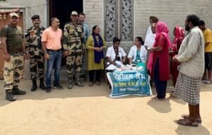 ਸਿਵਲ ਸਰਜਨ ਨੇ ਸੰਭਾਵਿਤ ਹੜ੍ਹ ਦੇ ਖਦਸ਼ੇ ਨੂੰ ਵੇਖਦਿਆਂ ਪਿੰਡ ਕਾਲੂ ਵਾਲਾ ਵਿੱਚ ਲੱਗੇ ਮੈਡੀਕਲ ਕੈਂਪ ਦੀ ਕੀਤੀ ਸਮੀਖਿਆ 