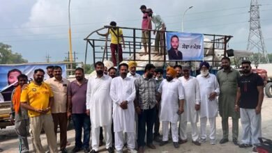 ਹੜ੍ਹ ਪ੍ਰਭਾਵਿਤ ਪਿੰਡਾਂ ਲਈ ਸਾਬਕਾ ਵਿਧਾਇਕ ਰਮਿੰਦਰ ਸਿੰਘ ਆਵਲਾ ਵੱਲੋਂ ਹਰੇ ਚਾਰੇ ਦੀਆਂ ਟਰਾਲੀਆਂ ਭੇਜੀਆਂ